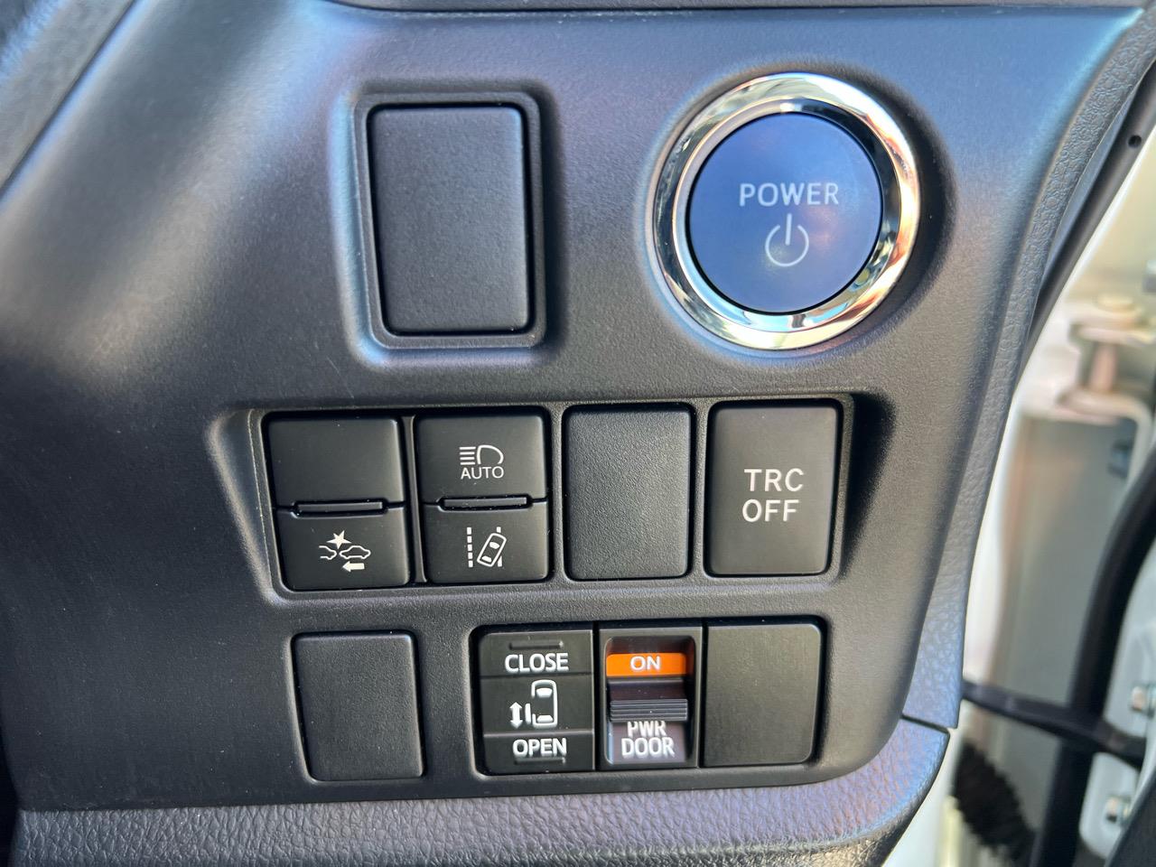 2019 Toyota Voxy