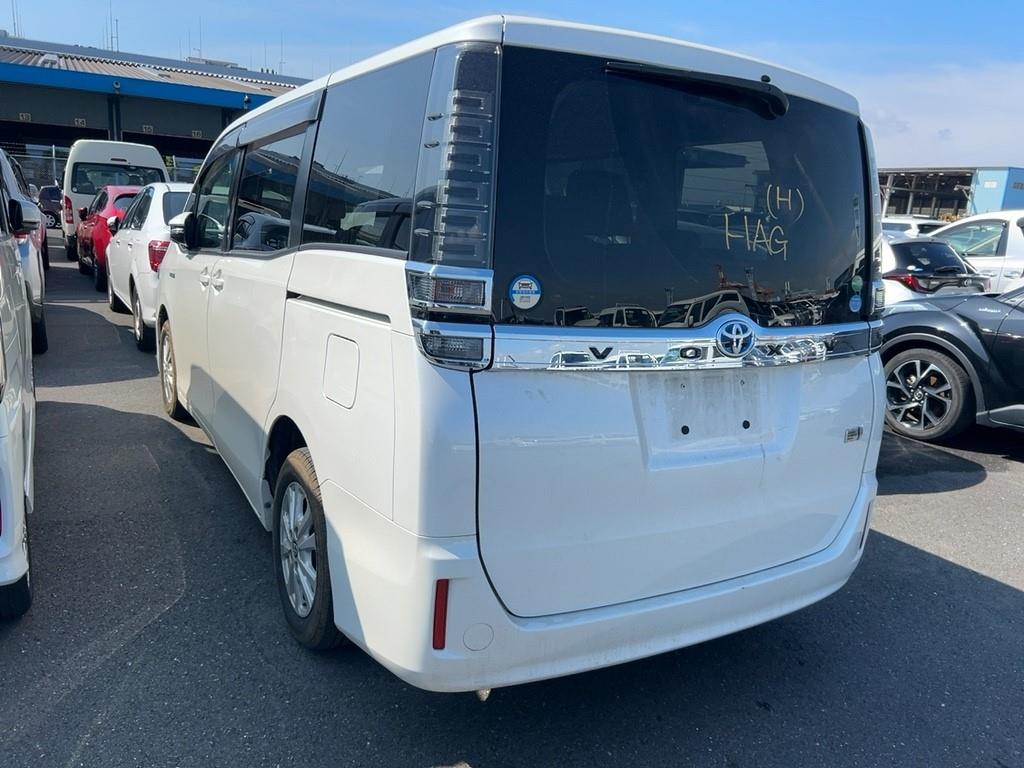 2019 Toyota Voxy