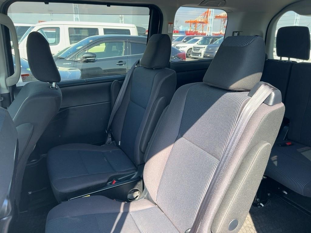 2019 Toyota Voxy