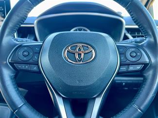 2020 Toyota Corolla - Thumbnail