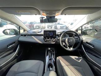 2020 Toyota Corolla - Thumbnail