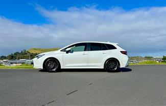2023 Toyota Corolla - Thumbnail