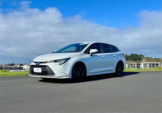 2023 Toyota Corolla - Thumbnail
