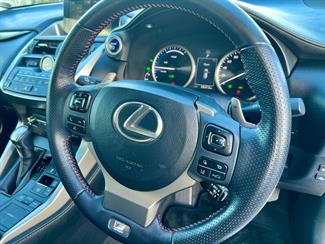 2016 Lexus NX300H - Thumbnail