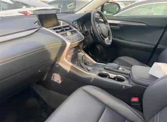 2016 Lexus NX300H - Thumbnail