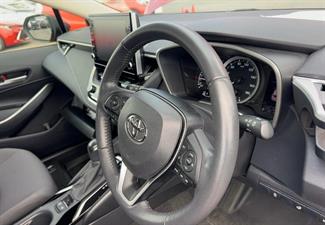 2020 Toyota Corolla - Thumbnail