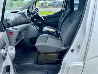 2023 Nissan NV200 - Thumbnail