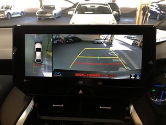 2020 Toyota Harrier - Thumbnail