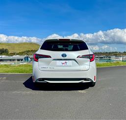 2023 Toyota Corolla - Thumbnail