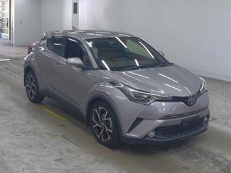 2018 Toyota C-HR - Thumbnail