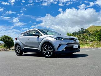 2018 Toyota C-HR - Thumbnail