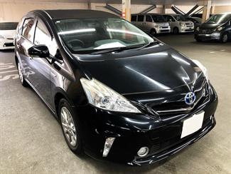2014 Toyota Prius - Thumbnail