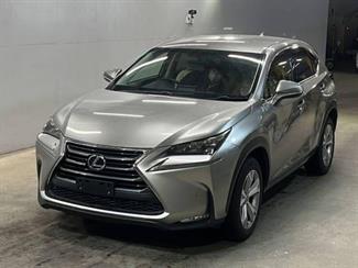 2016 Lexus NX300H - Thumbnail